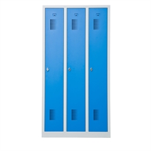 Klädskåp med tre dörrar, Färdigmonterat, Hänglåsklinka, G-03